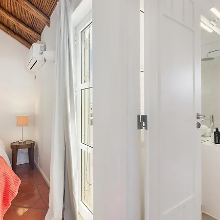 Monte 2026 Renovated Pool Walk To The By Ocvillas Villa *