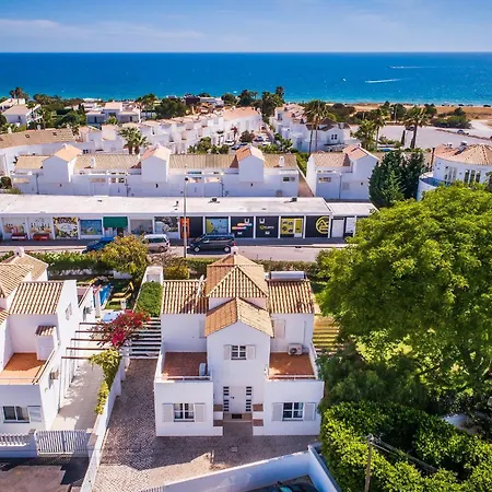 Monte 2026 Renovated Pool Walk To The By Ocvillas Villa Galé
